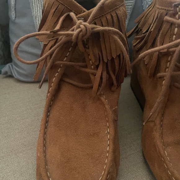 Fringe wedge booties - Picture 6 of 7